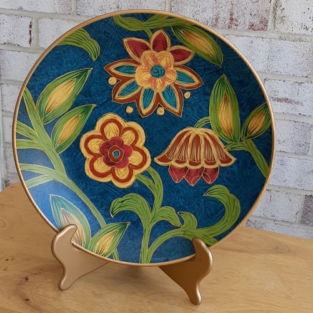 Vintage Oriental Accent Covington Collection decorative plate